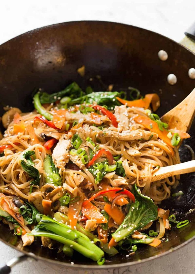 Chicken Stir-Fry with Noodles