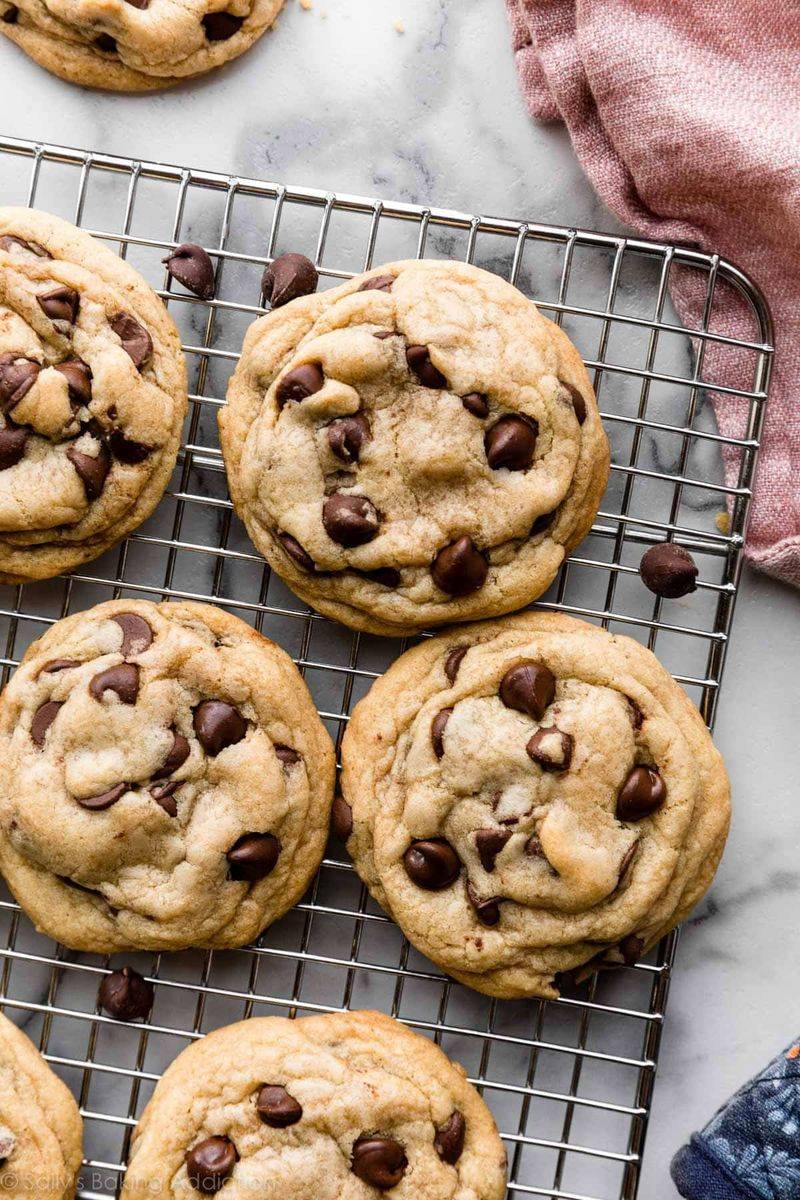 Chocolate Chip Cookies Baking