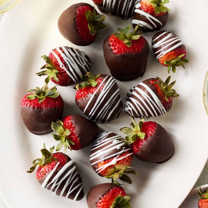 Chocolate-Dipped Strawberries