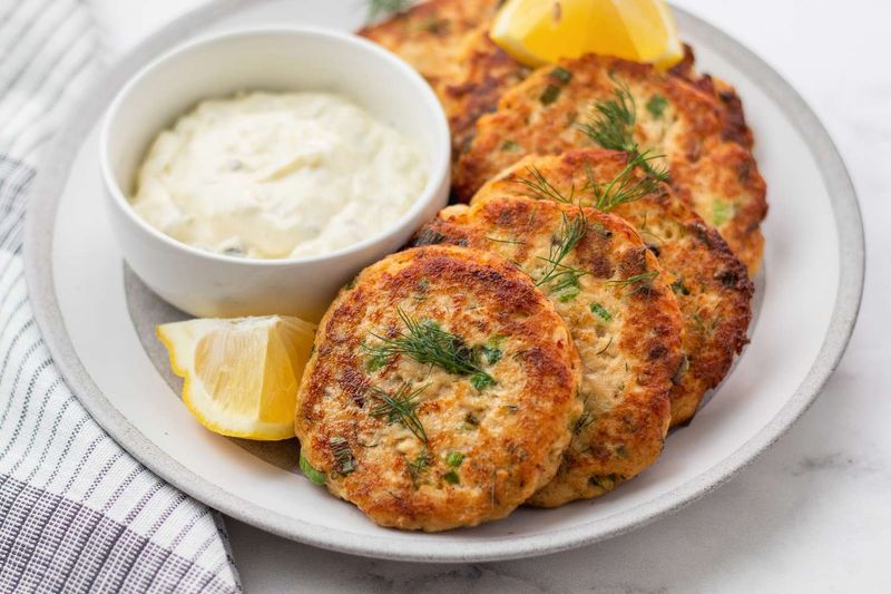 Tinned Salmon Patties with Lemon Aioli