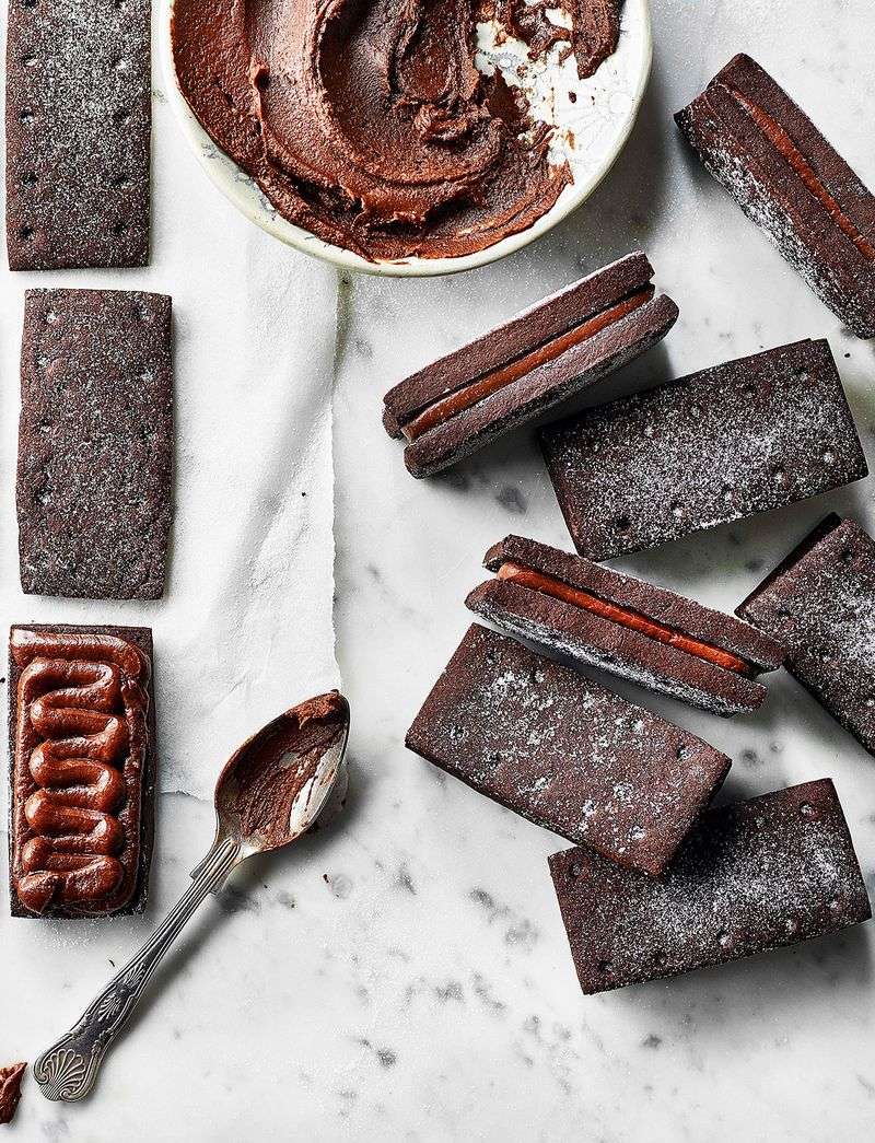 Bourbon Biscuit