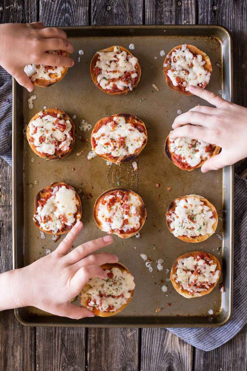 Mini Pizza Bagels