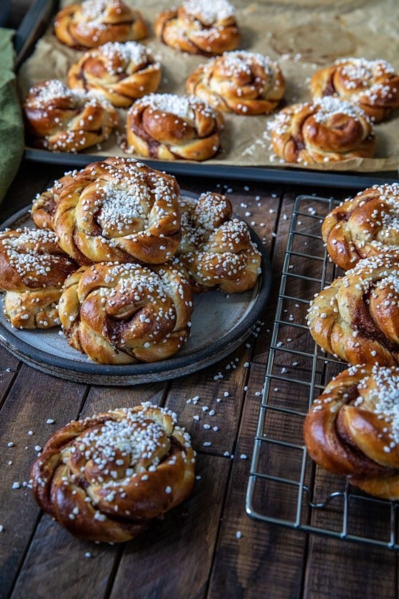 Kanelbulle (Cinnamon Bun)