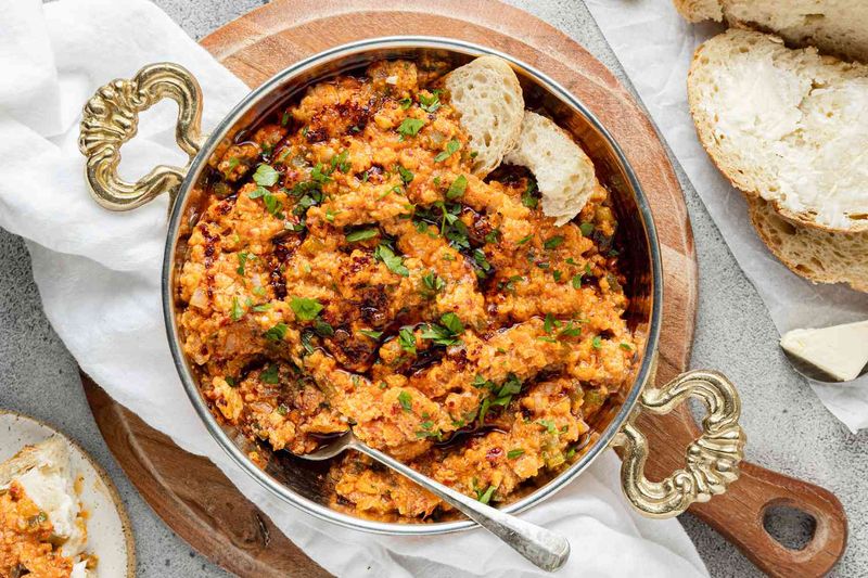 Turkish Menemen (Scrambled Eggs with Tomatoes)