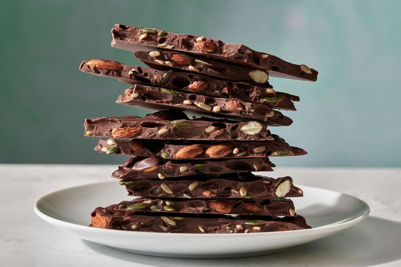 Chocolate Bark With Toasted Mixed Nuts