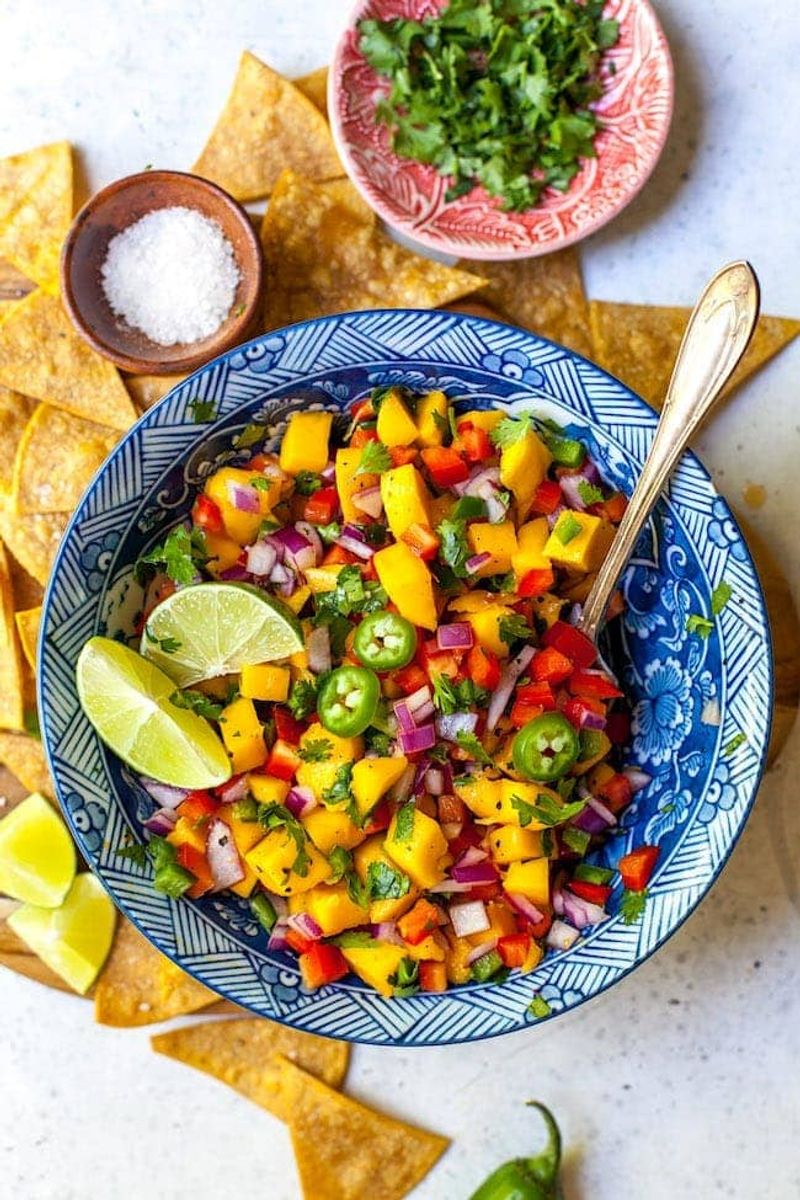 Mango Salsa with Tortilla Chips