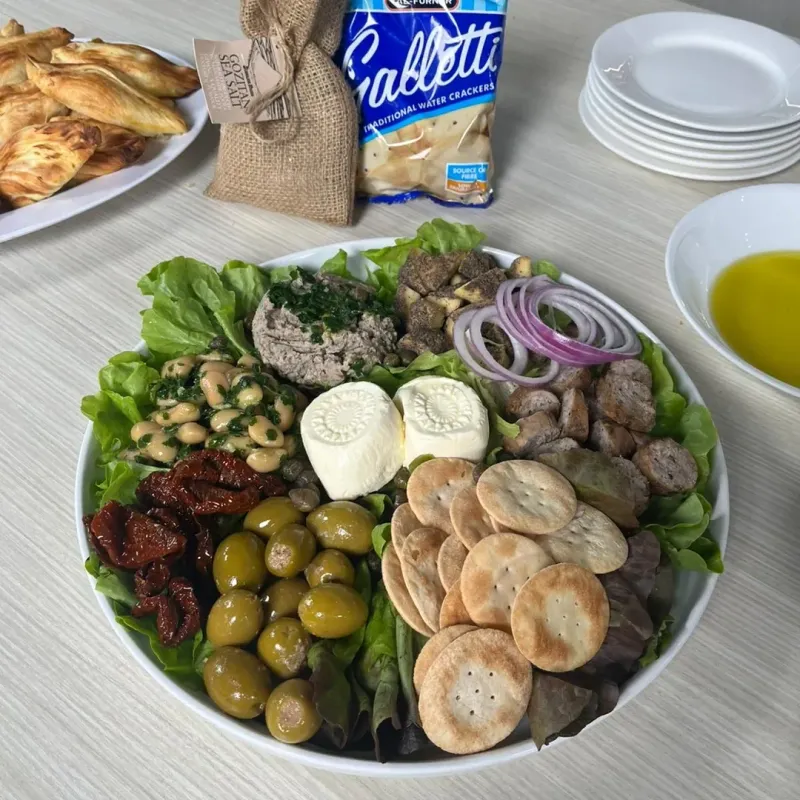 Maltese Ġbejniet Salad