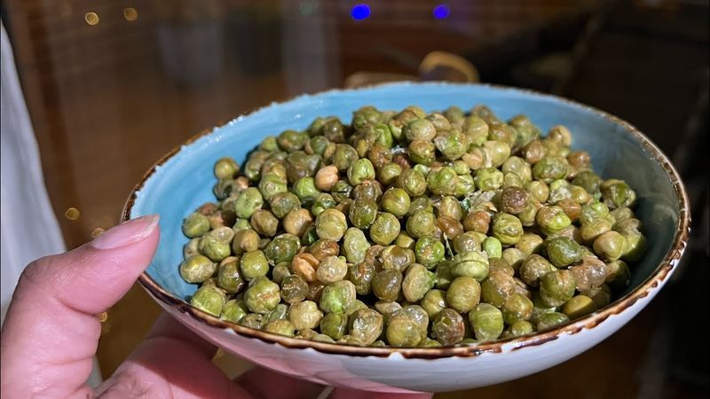 Peas Crackers (Matar Namkeen) from Pakistan