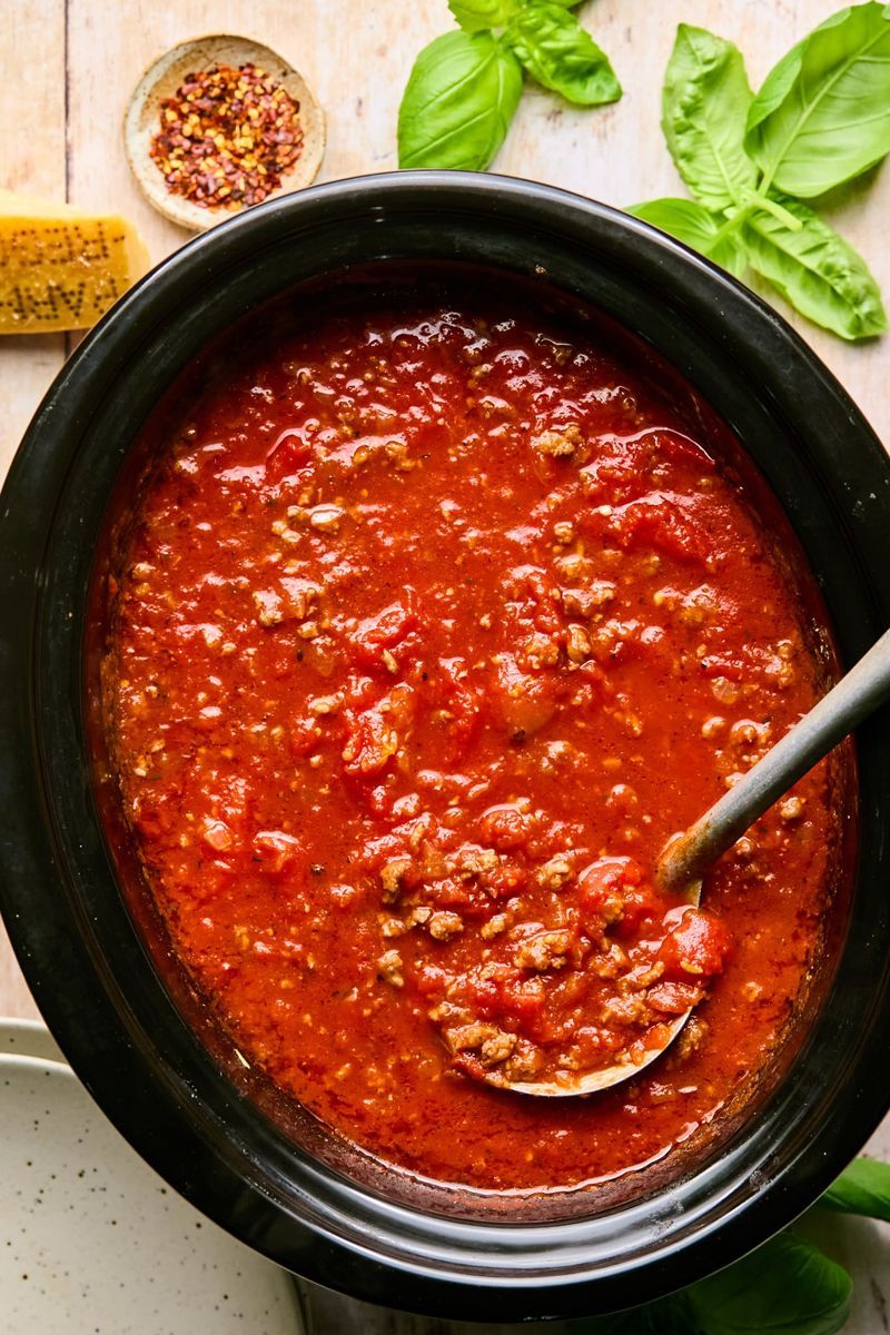 Slow Cooker Tomato Sauce