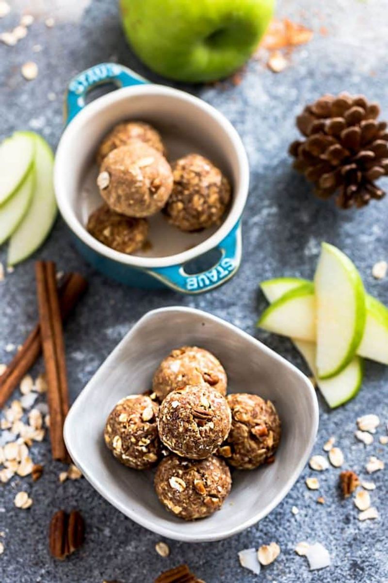 Apple, Almond Butter, and Oat Energy Bites Box