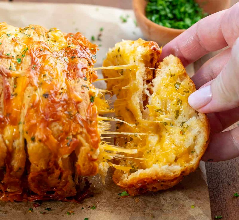 Cheesy Garlic Bread Bites