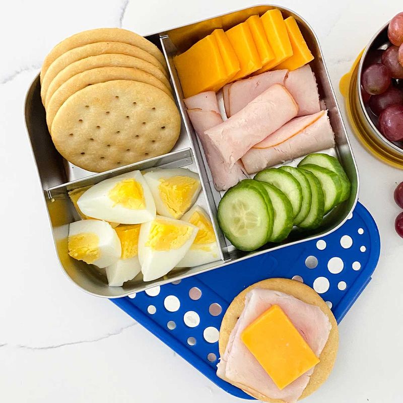 Cheese and Cracker Stacks