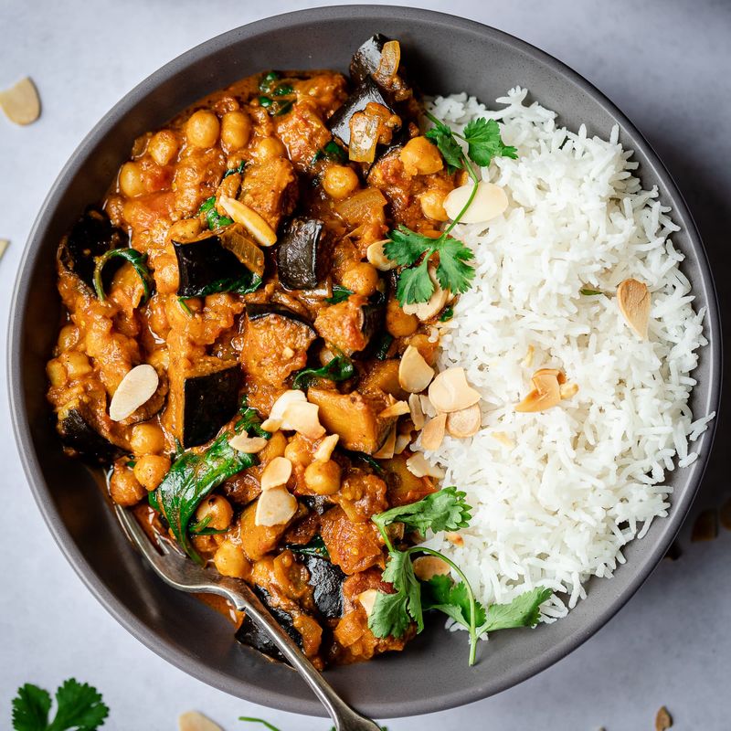 Aubergine and Chickpea Curry