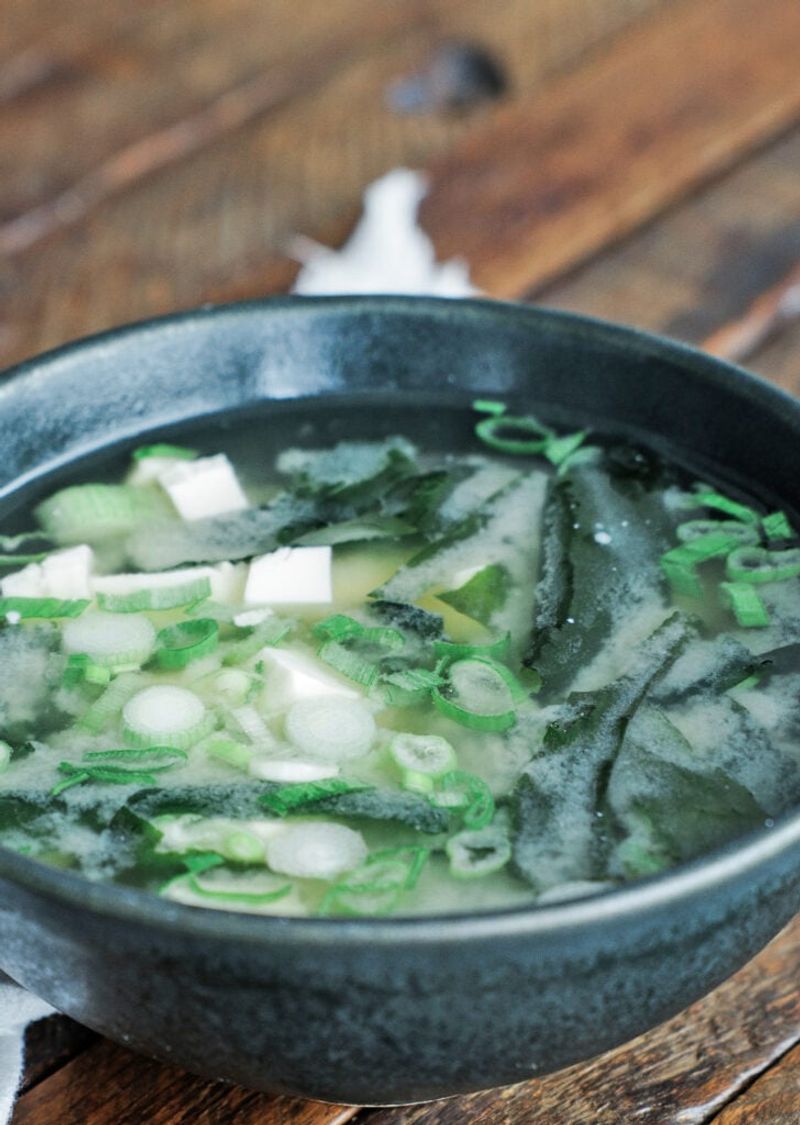 Simple Miso Soup with Tofu