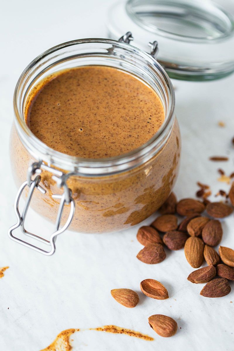 Nut Butter (Almond or Cashew)