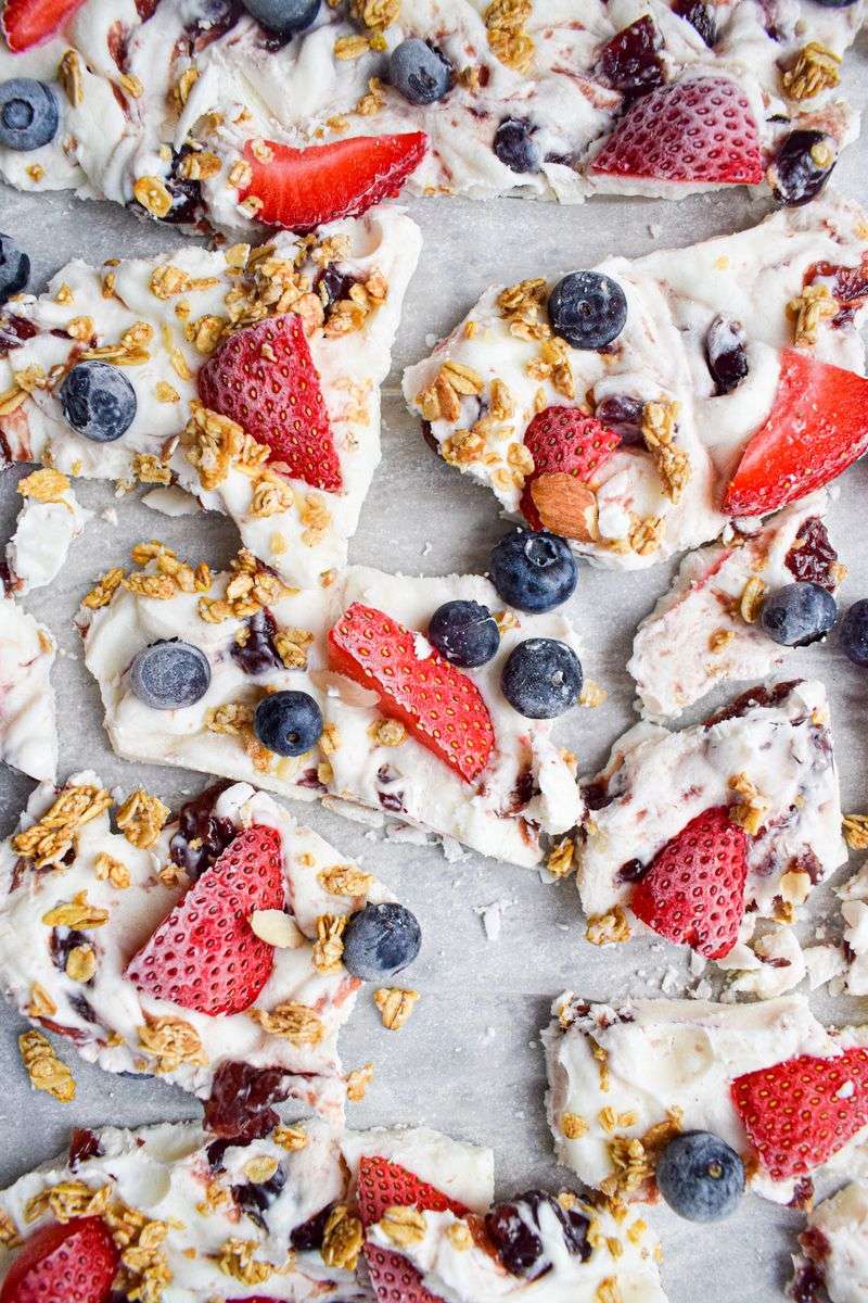 Frozen Yogurt Bark