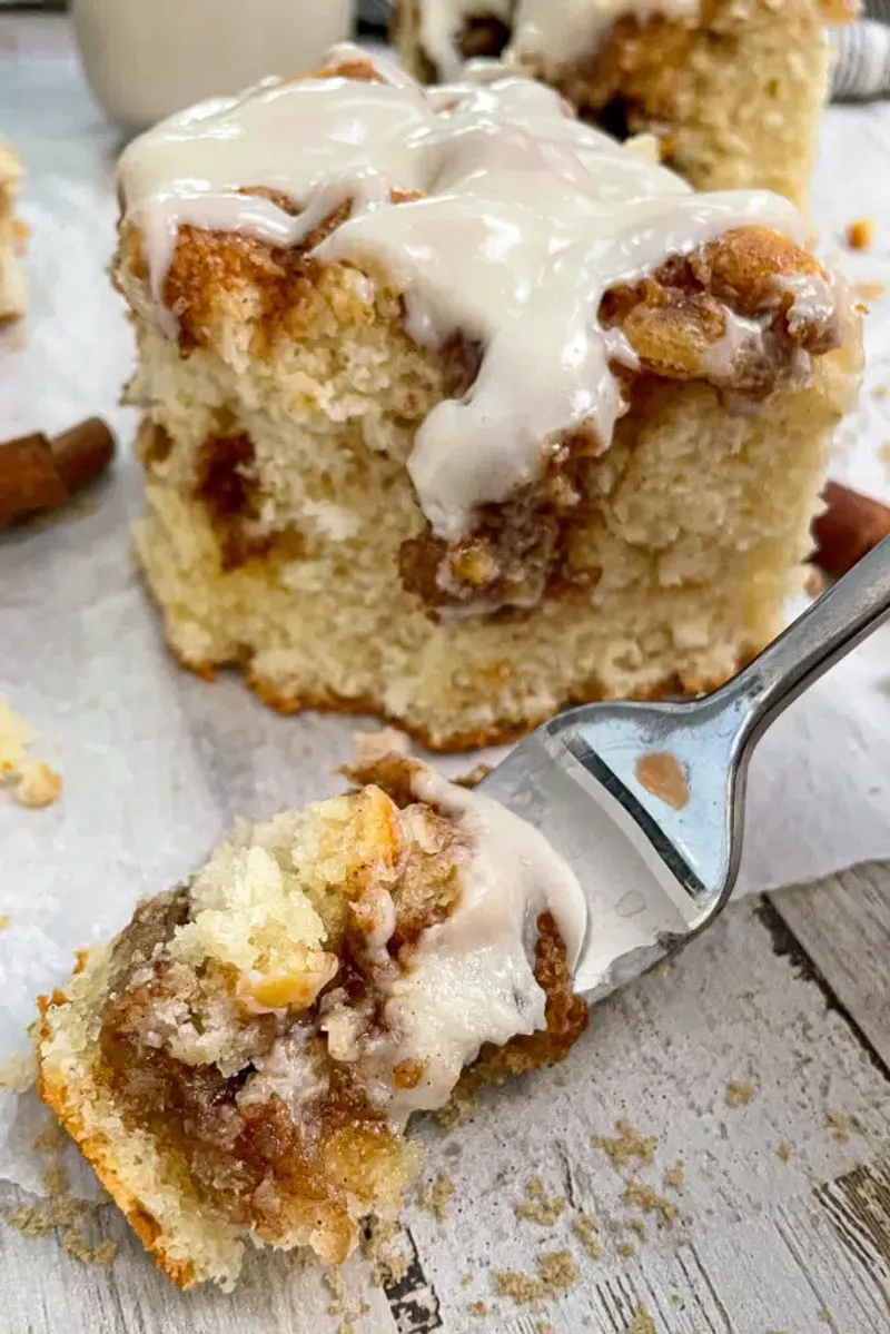 Cinnamon Roll Cake