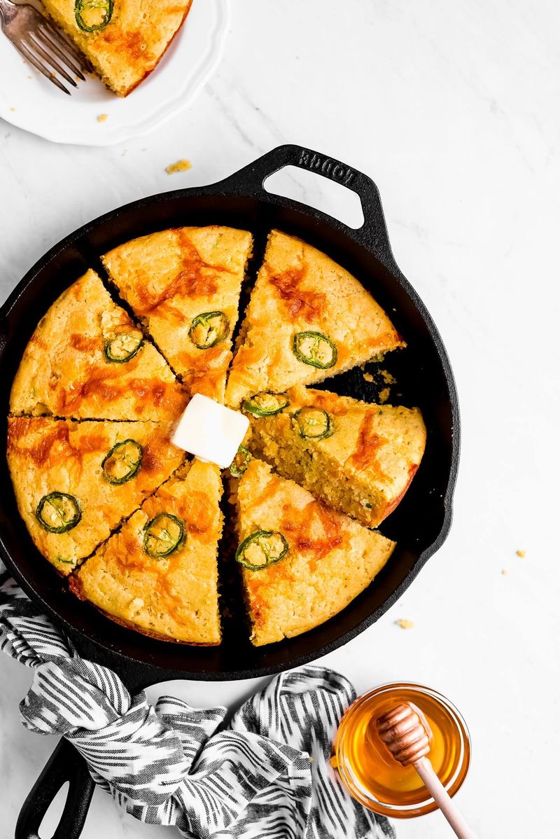 Spicy Jalapeño Cornbread