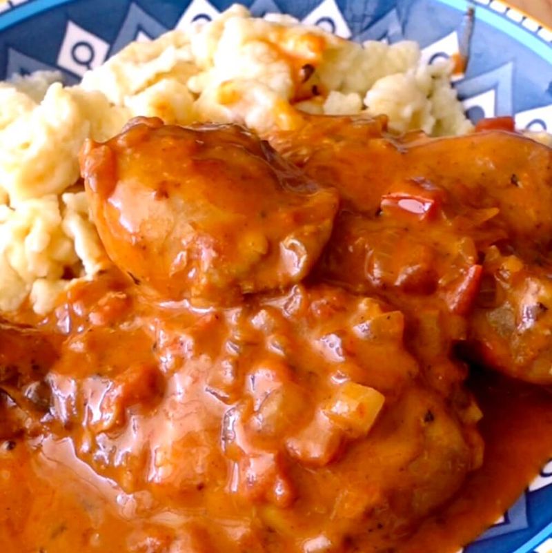 Hungarian Nokedli with Paprika Chicken