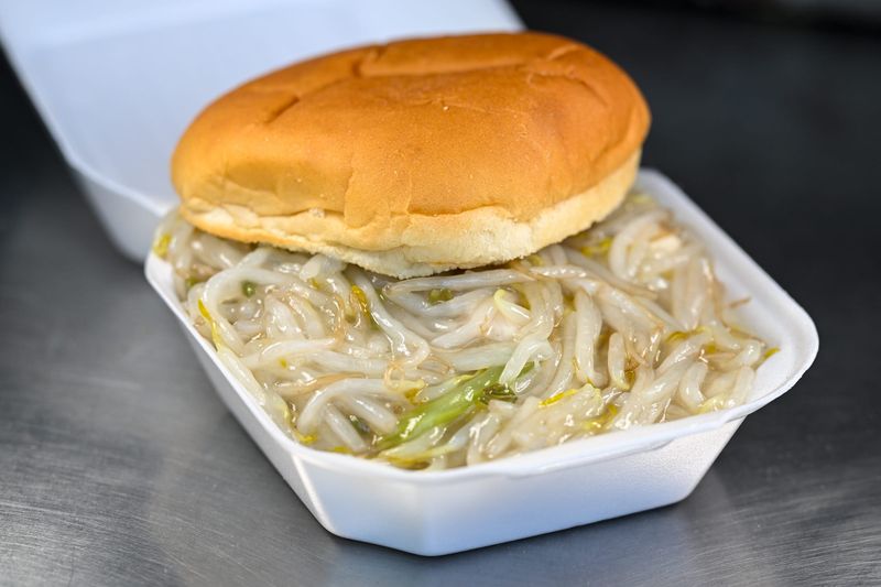 Chop Suey Sandwich (Fall River, Massachusetts)