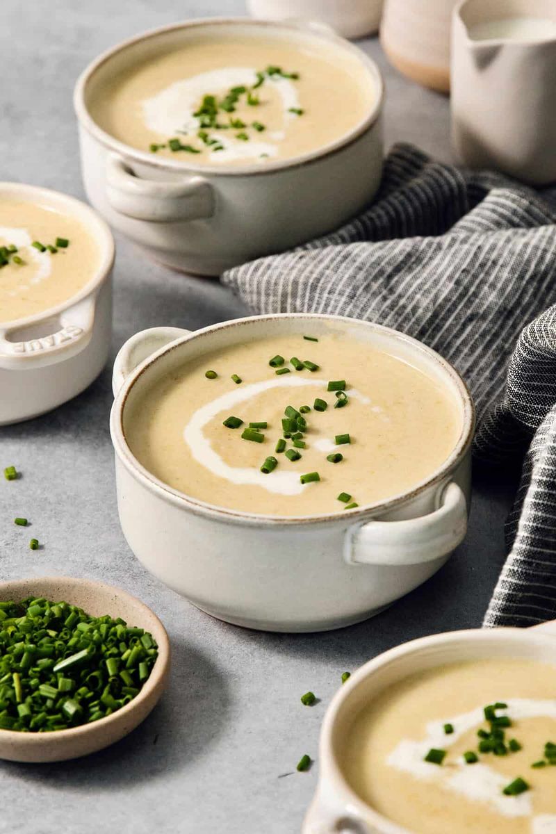 Vichyssoise (Cold Potato Soup)
