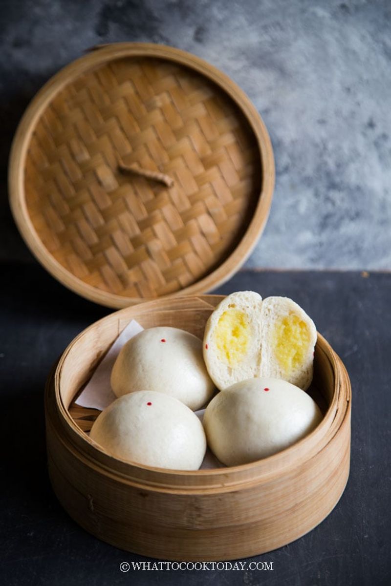 Egg Custard Steamed Buns
