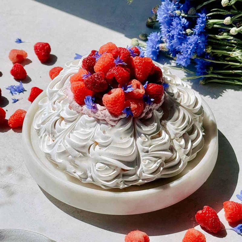 Raspberry Pavlova