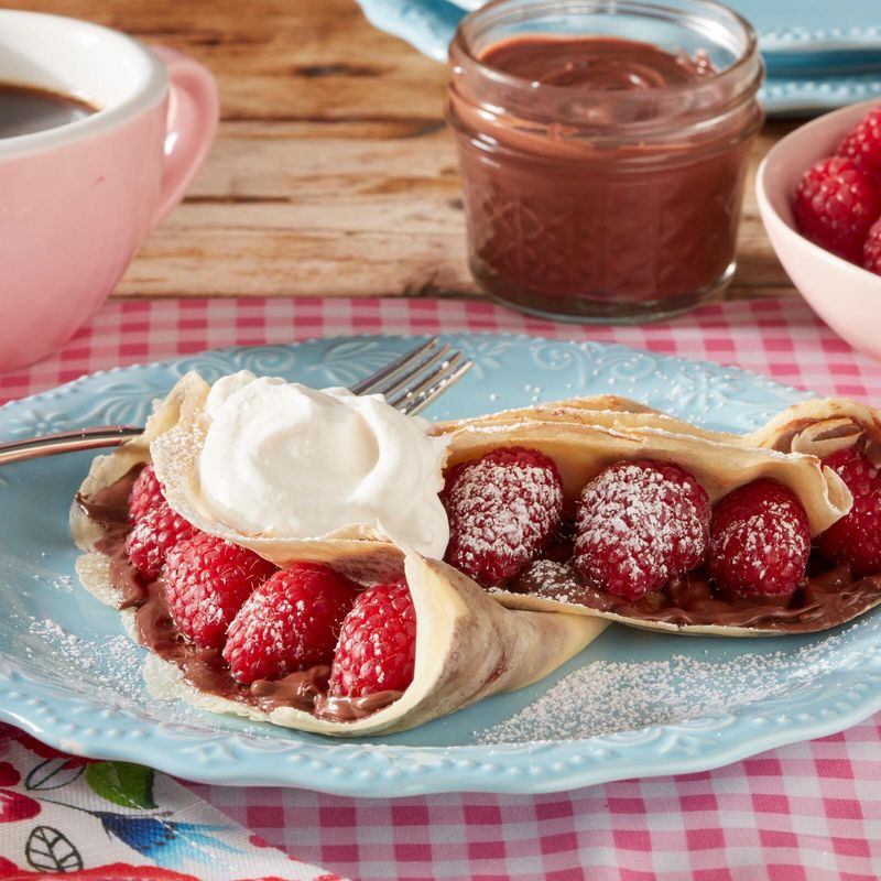 Raspberry Crepes