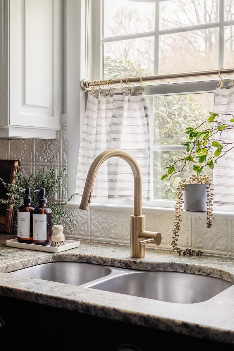 Sew Custom Kitchen Curtains
