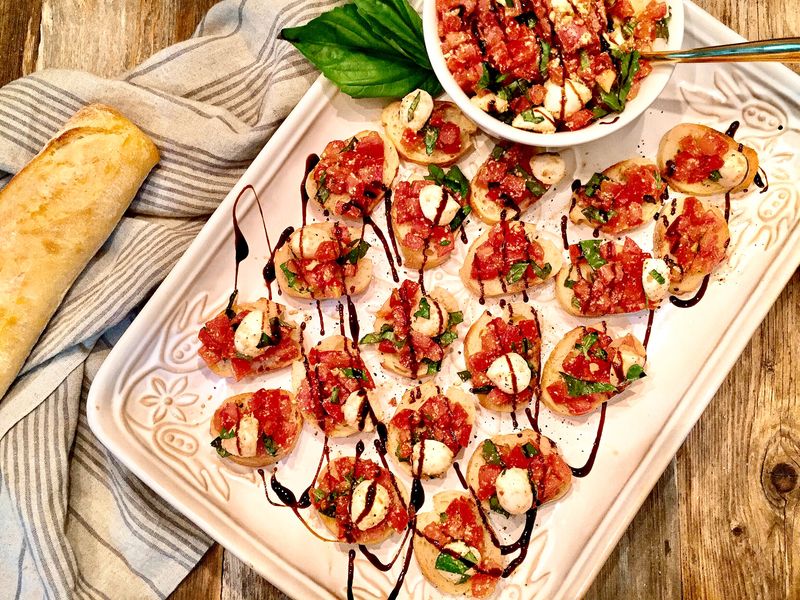 Bruschetta with Tomato and Basil