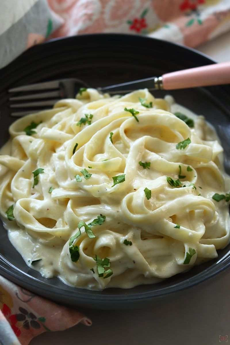 Fettuccine with Alfredo