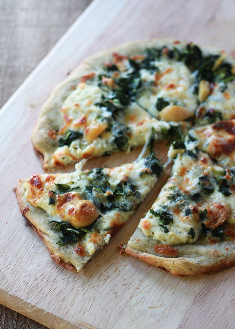 Roasted Garlic Pizza