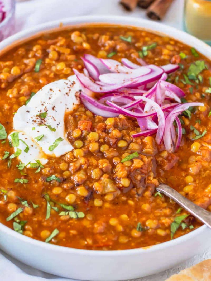 Roasted Garlic Lentil Soup