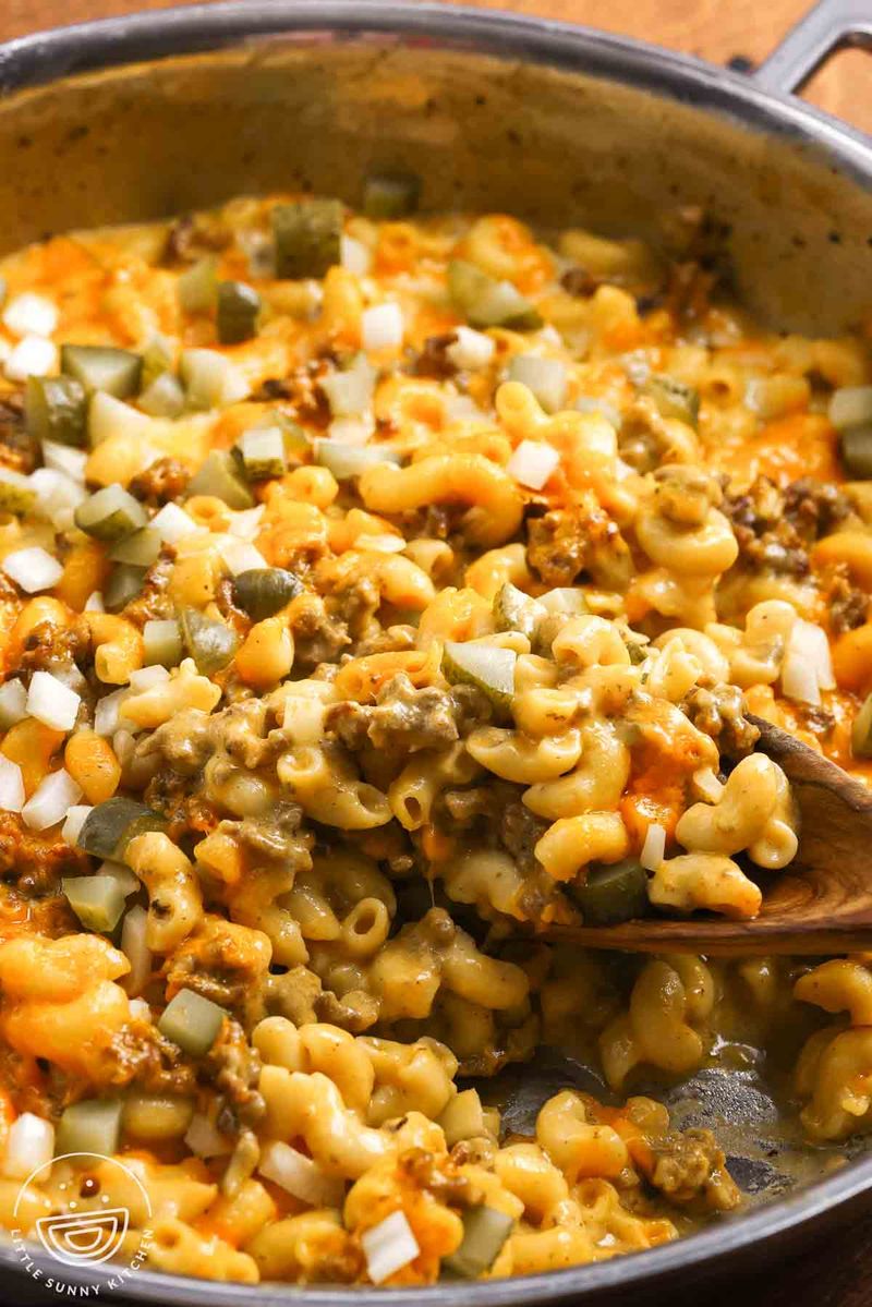 Cheeseburger Mac and Cheese