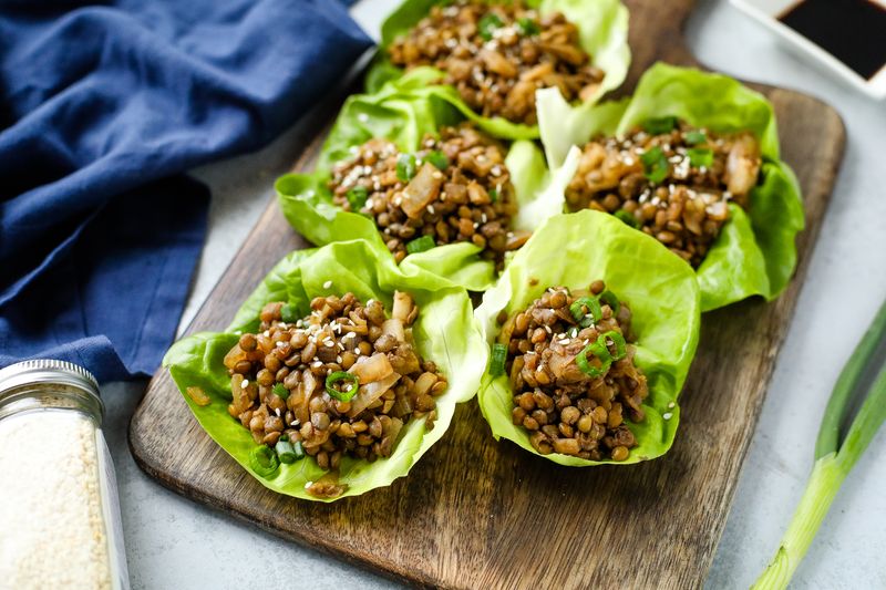 Lentil-Stuffed Lettuce Wraps