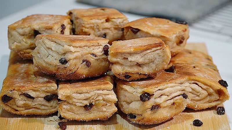 Lardy Cake