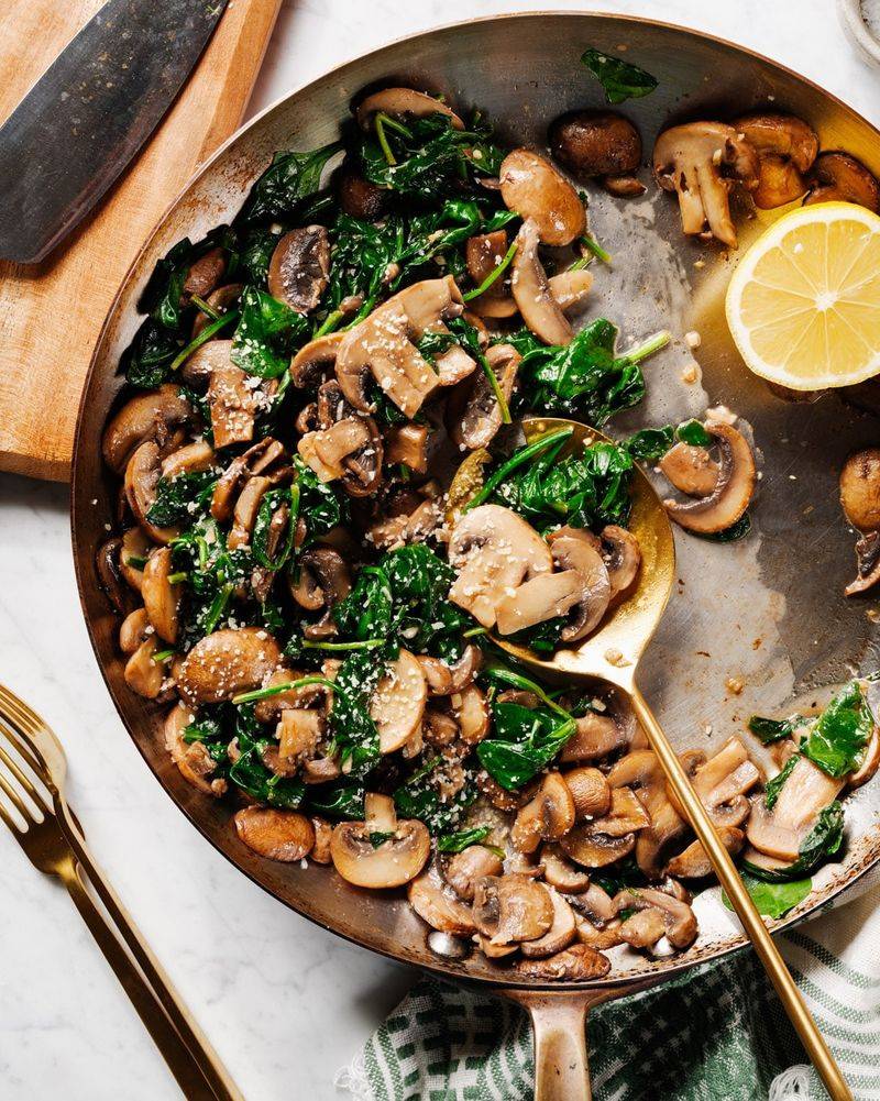 Spinach, Mushrooms, and Thinly Sliced Red Onion