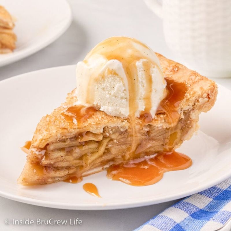 Caramel Apple Pie