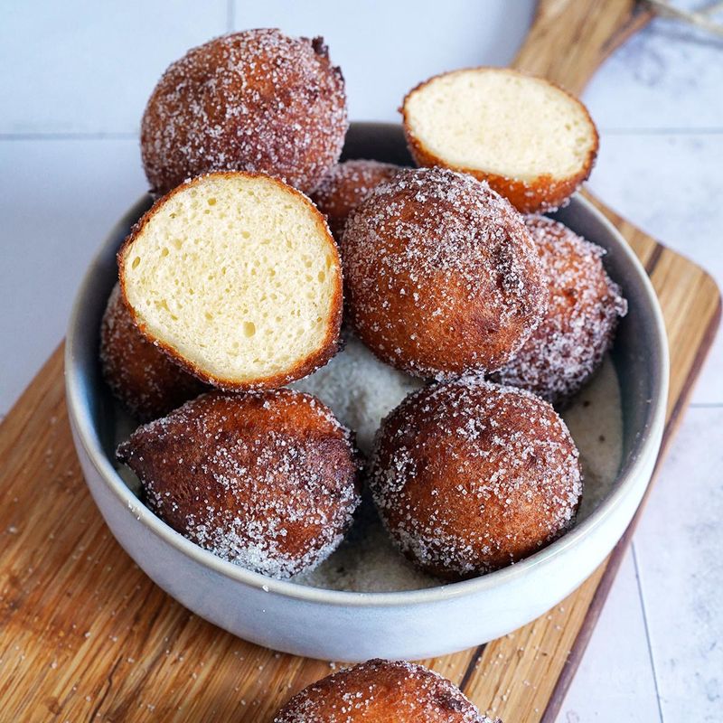 Quarkbällchen (Quark Doughnut Balls)