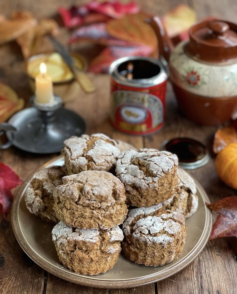 Treacle Scones