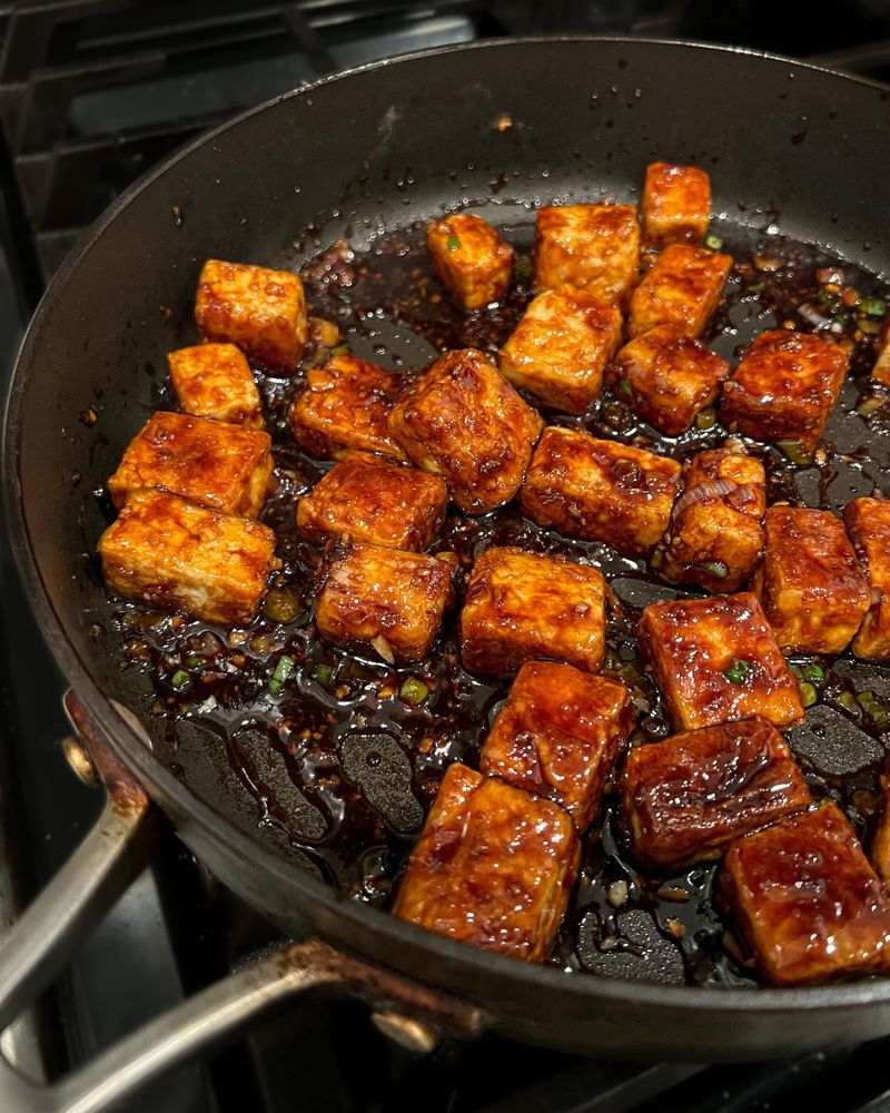 Crispy Tofu Stir-Fry With Garlic And Ginger