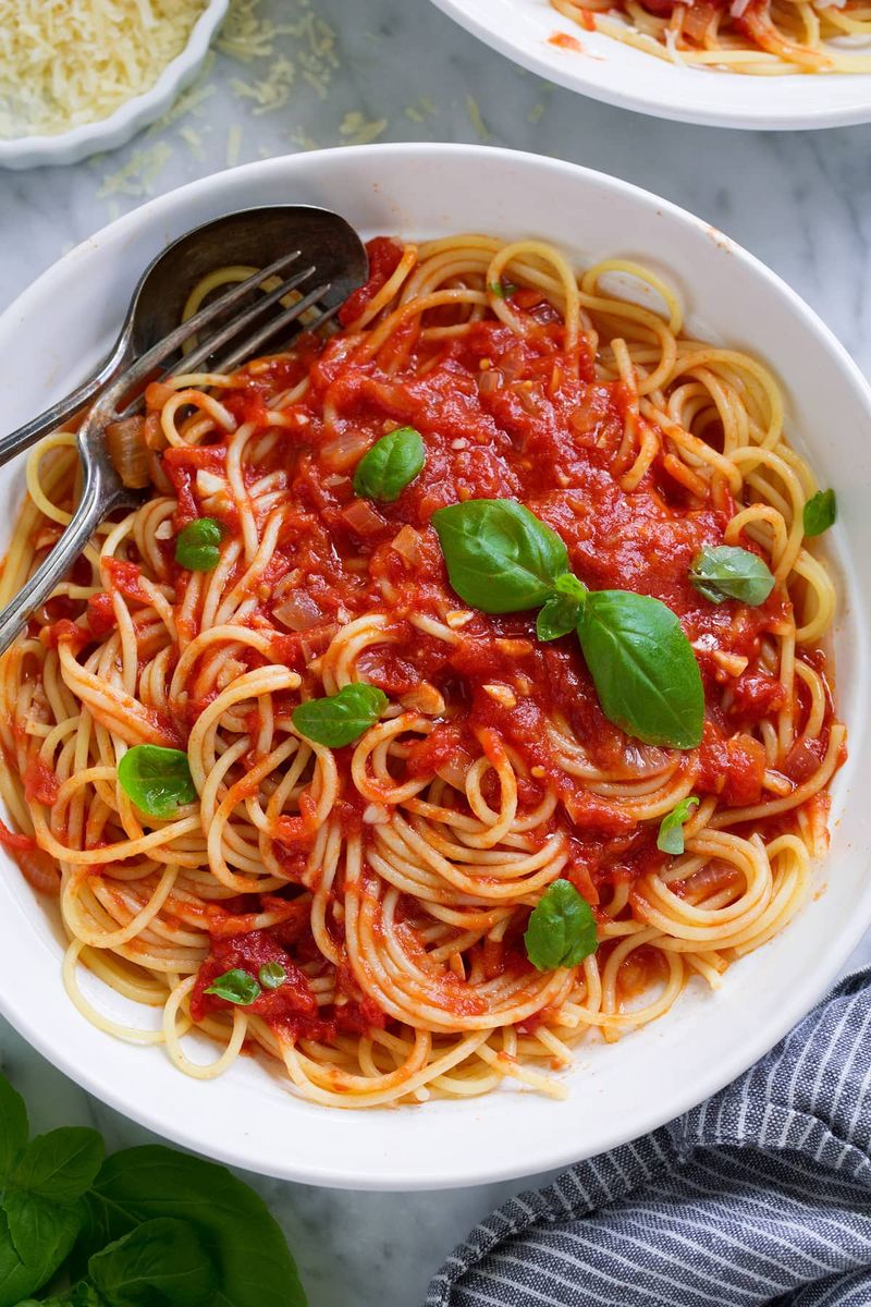 Pasta with Marinara Sauce
