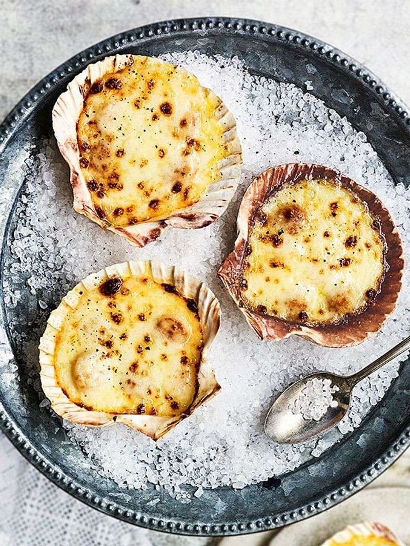 Spiny Scallop Gratin with Gruyere