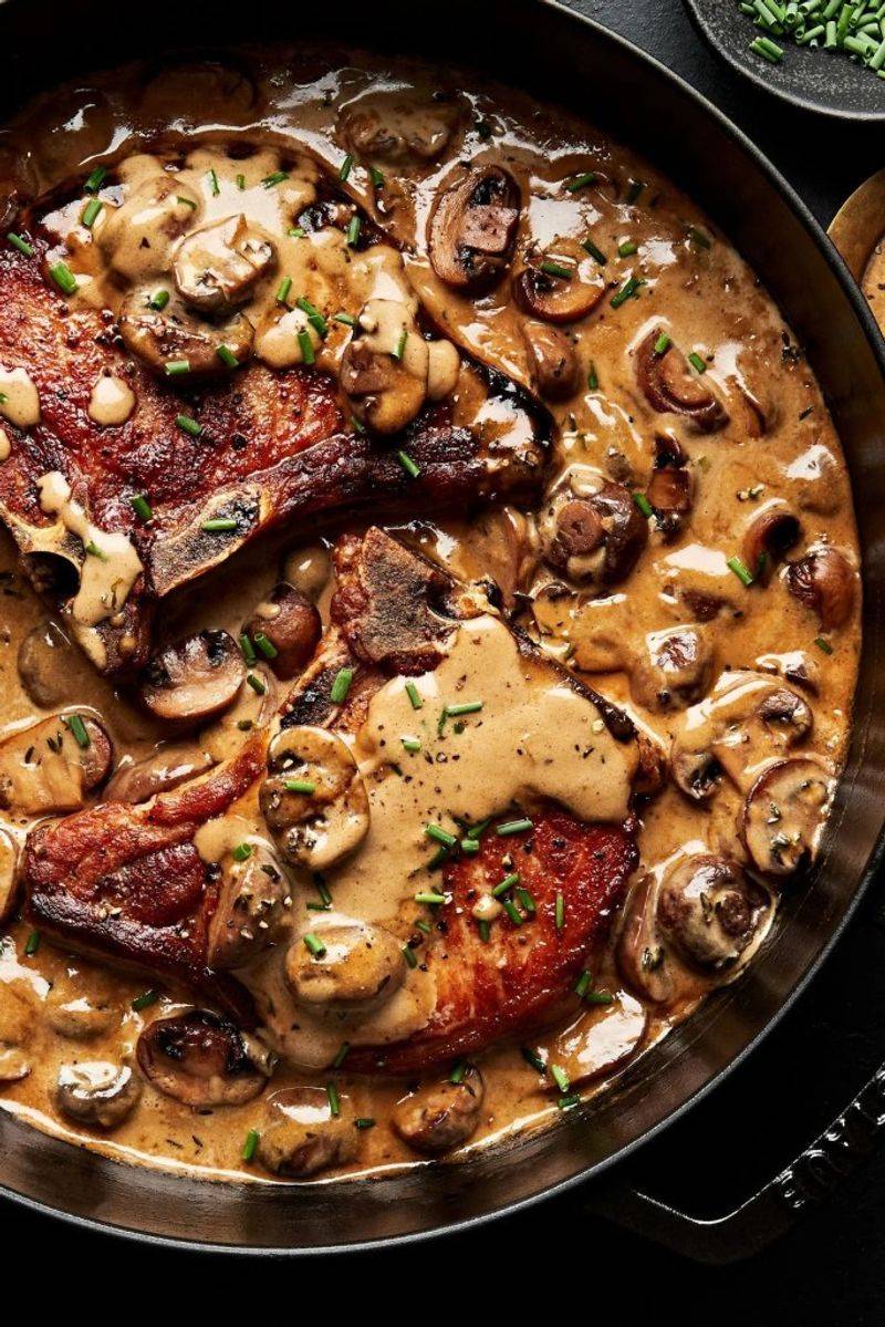 Skillet Pork Chops with Mushroom Cream Sauce