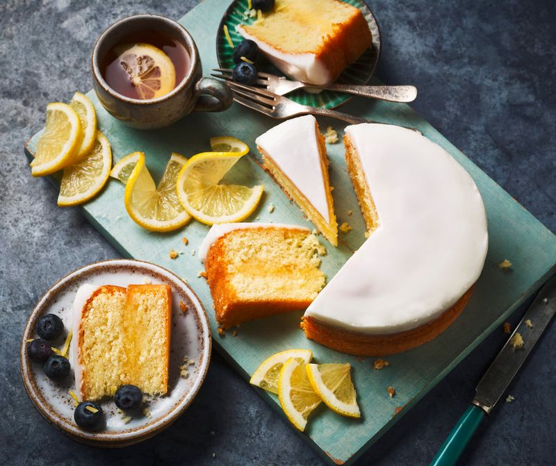 Lemon Drizzle Cake
