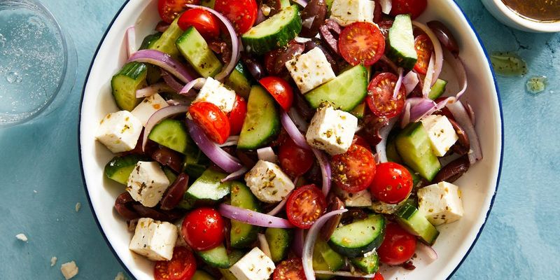 Greek Salad With Kalamata Olives and Feta