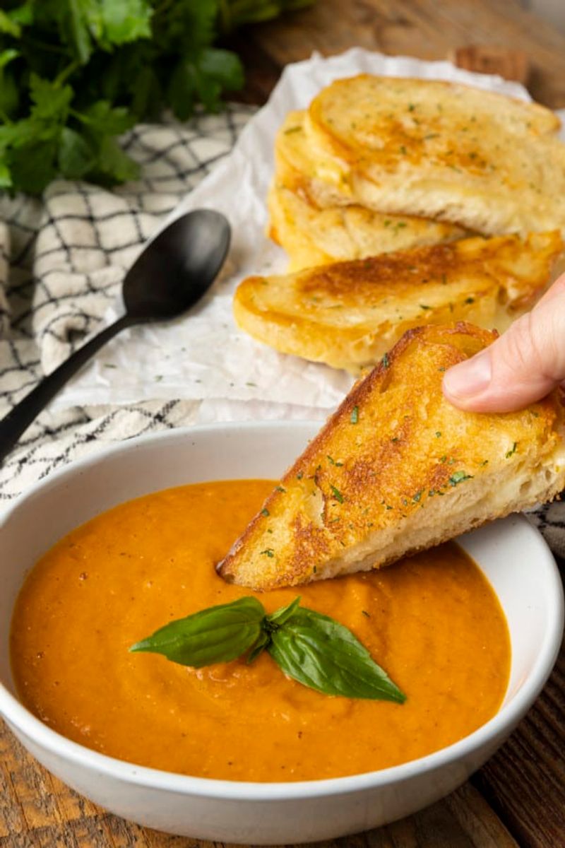 Creamy Tomato Basil Soup