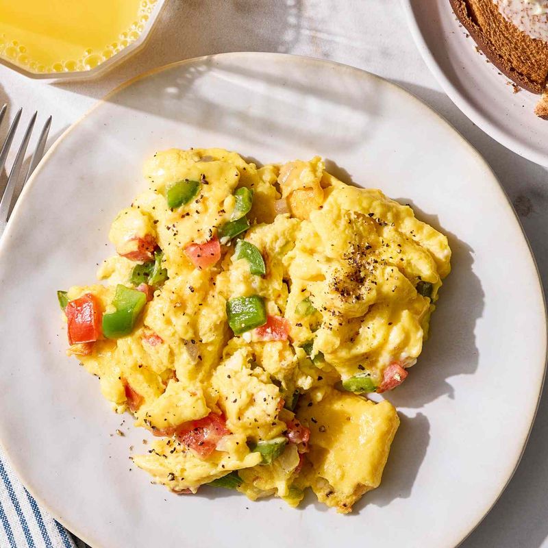 Quick Pepper and Egg Scramble