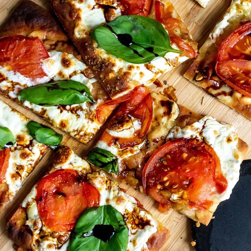 Margherita Flatbread Pizza
