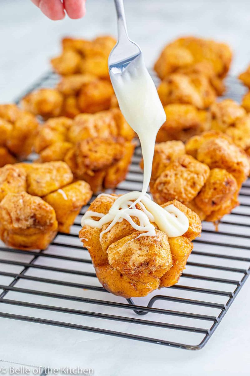 Cinnamon Roll Bites